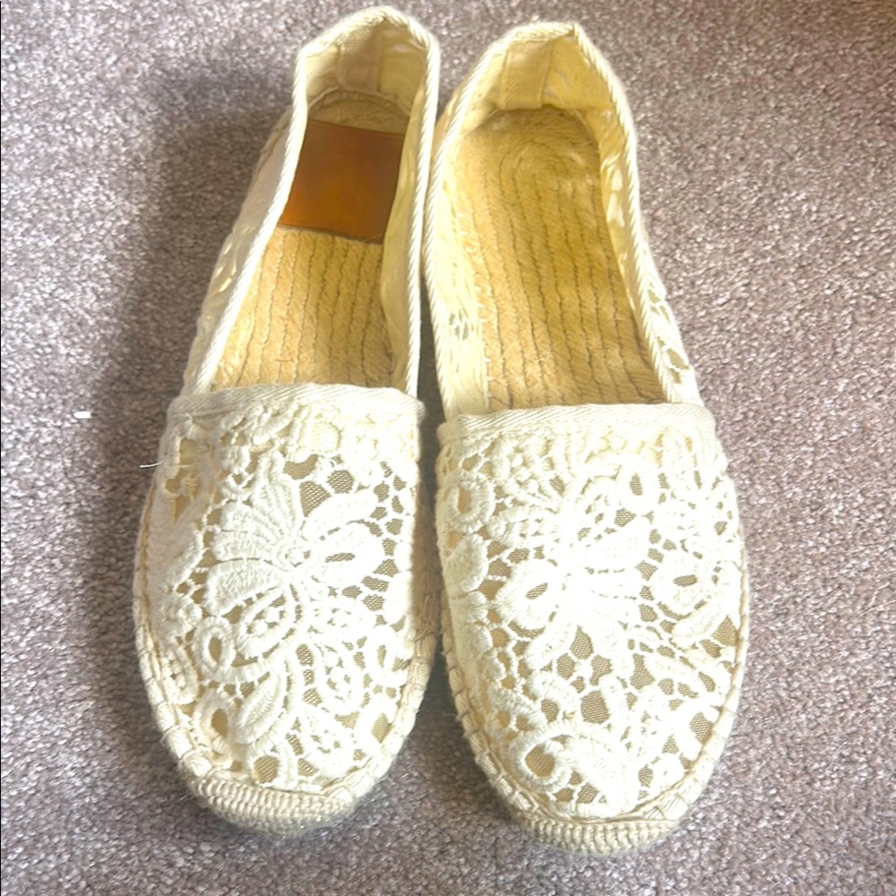 Tory Burch Elegant Cream Lace Women's Espadrilles